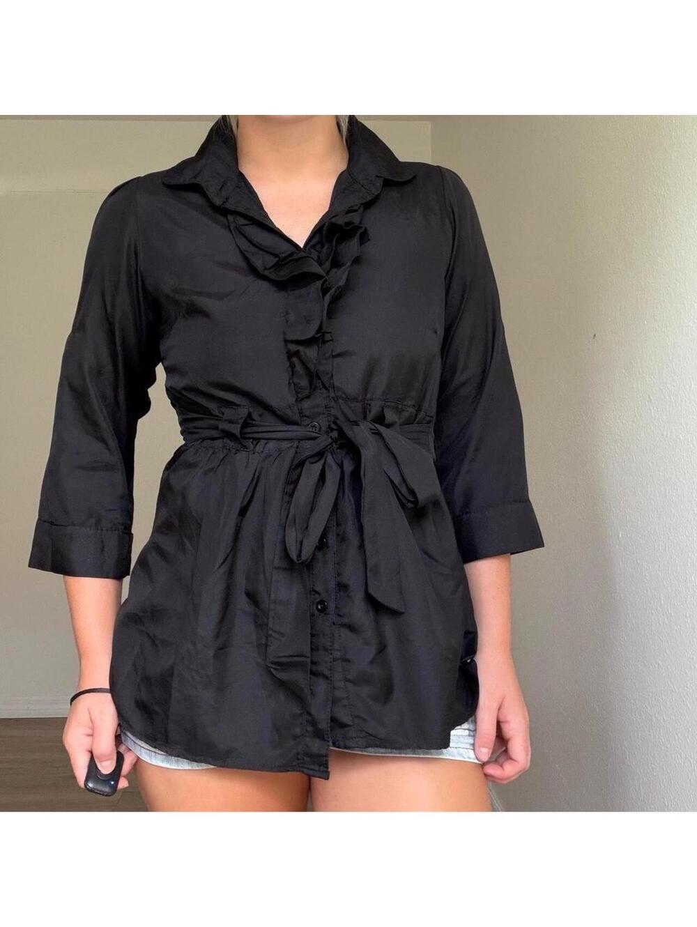 Y2K TRAD GOTH MINIMALIST BLOUSE